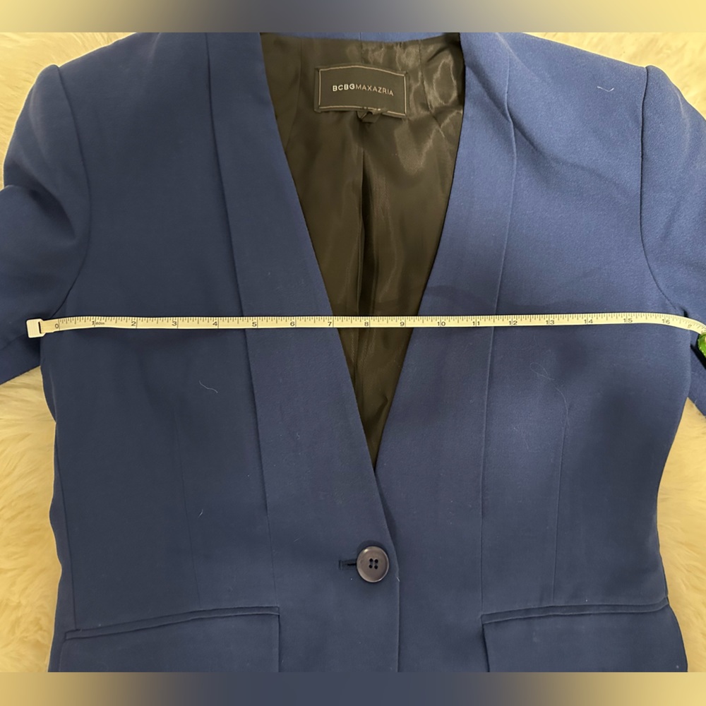 Great condition! BCBGMaxAzria Blazer! - Picture 5 of 6